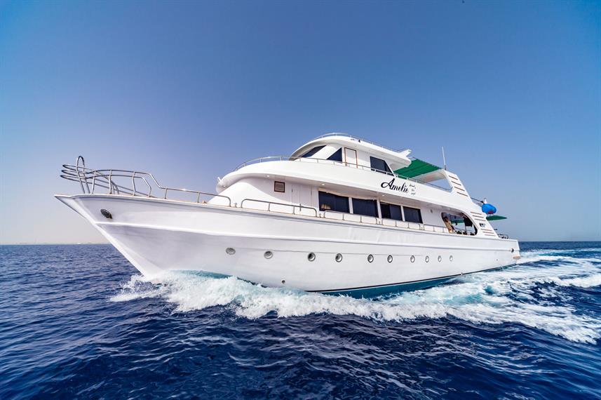 Amelie Liveaboard