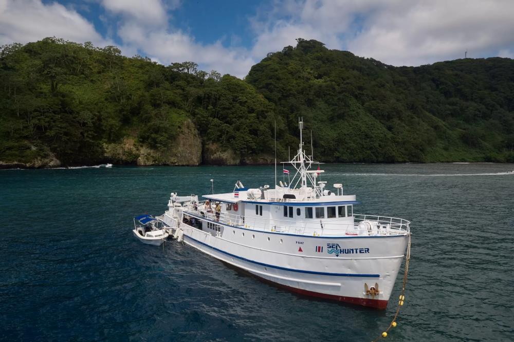 Sea Hunter Liveaboard
