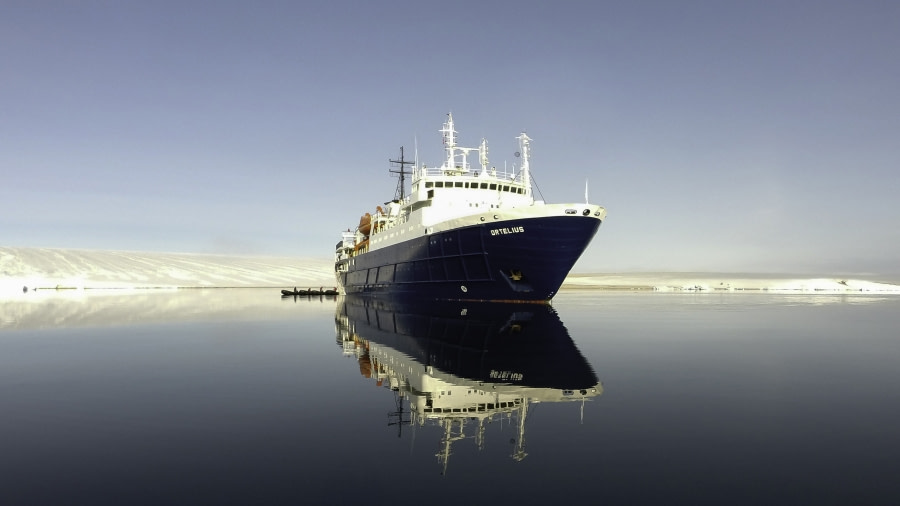 Ortelius Liveaboard